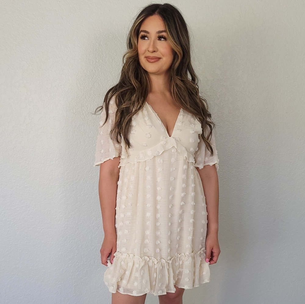 SWISS DOT V-NECK RUFFLE DRESS